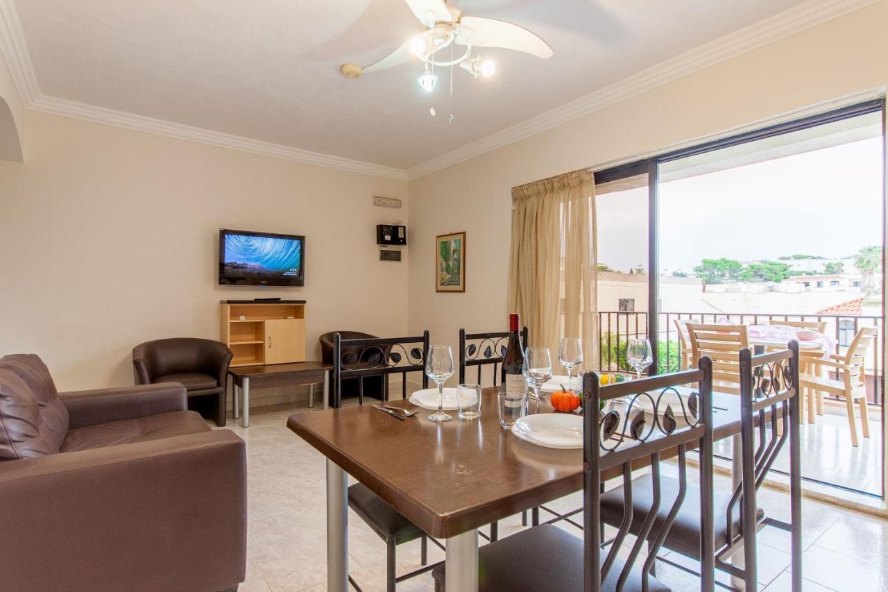Pool And Sea Merill Apartments - Happy Rentals 梅利哈 外观 照片