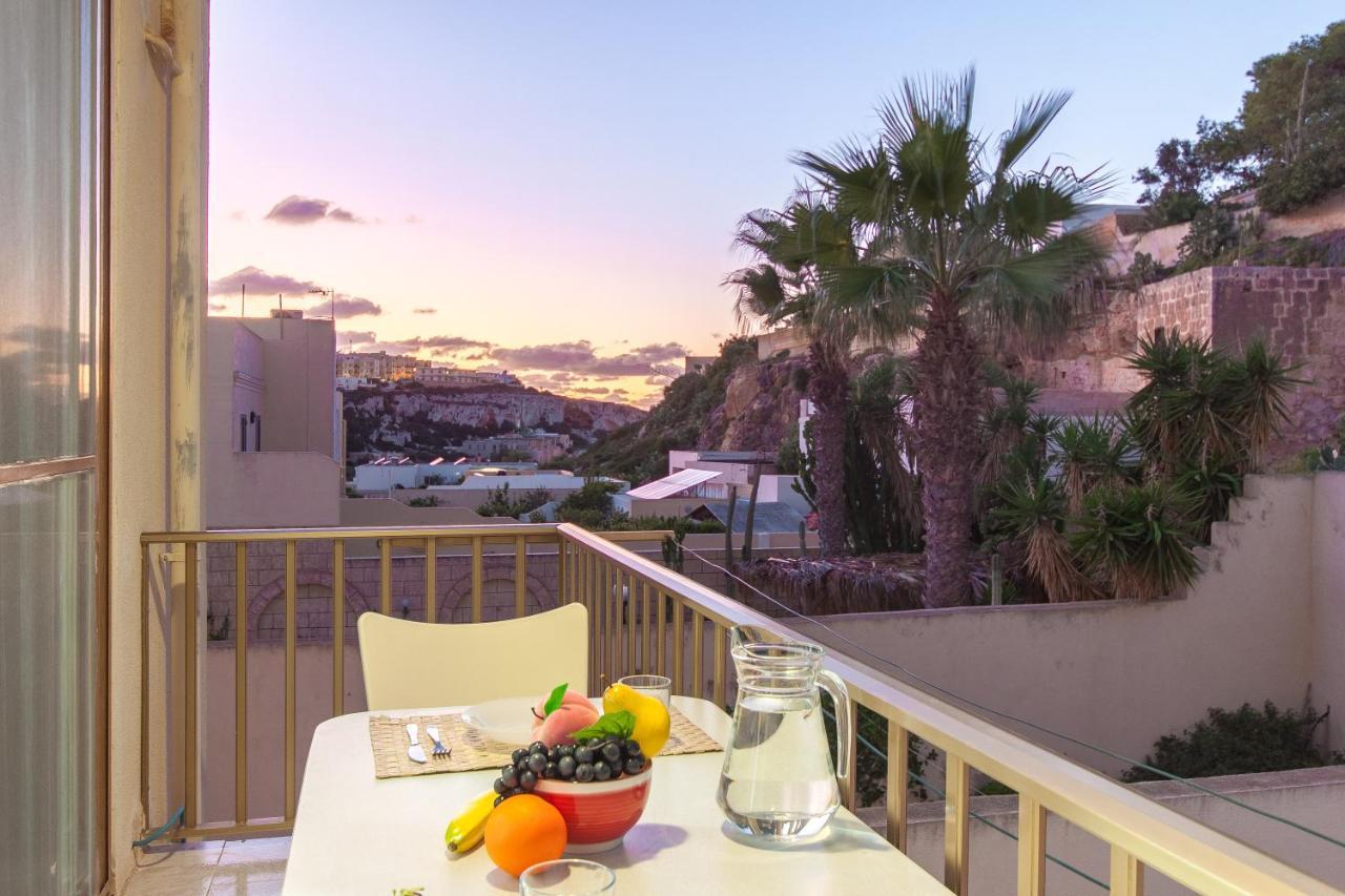 Pool And Sea Merill Apartments - Happy Rentals 梅利哈 外观 照片