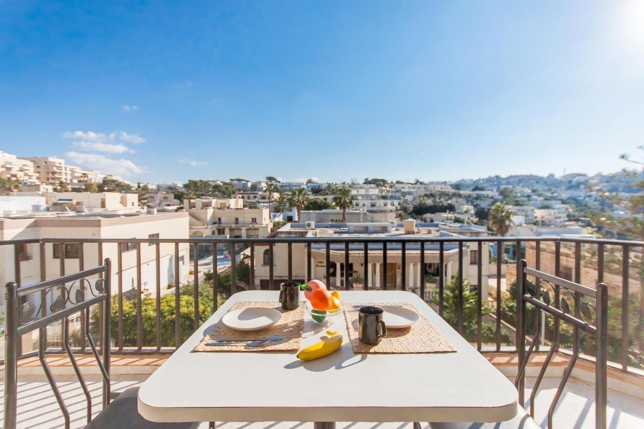 Pool And Sea Merill Apartments - Happy Rentals 梅利哈 外观 照片